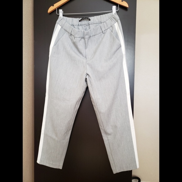 ZARA Trafaluc Collection Cropped Gray Pants Size M - Picture 3 of 7